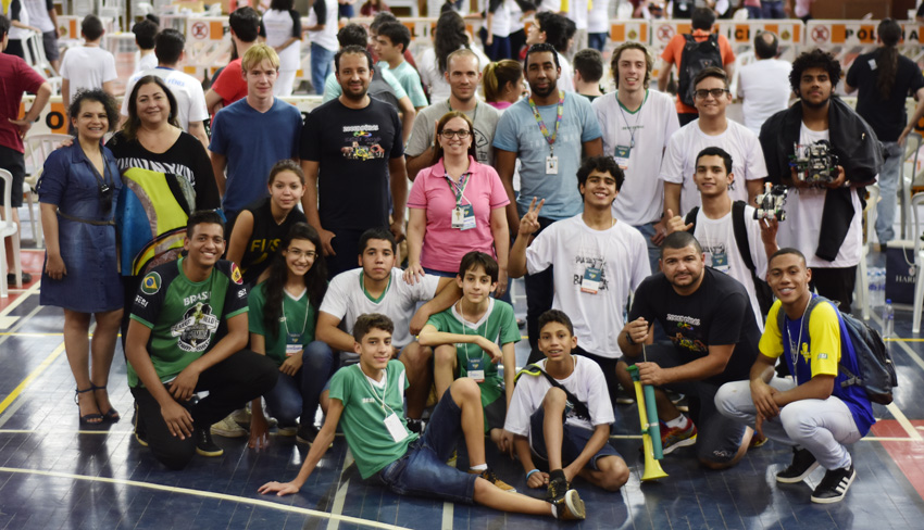 Alunos do Sesi DF participam de Olimpíada Brasileira de Robótica