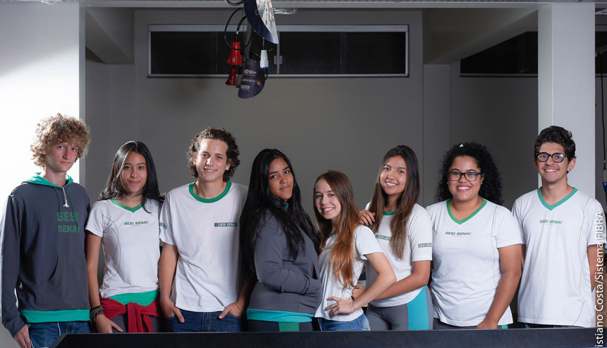 Equipe de robótica aposta em jogo lúdico para conscientização