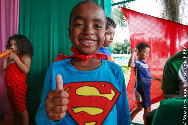 Colônia de férias do Sesi leva diversão e educação às crianças
