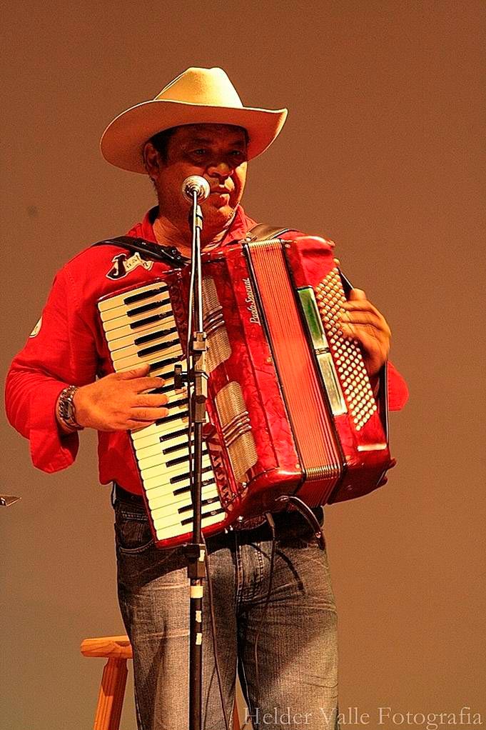 Sesi BRB Cultural resgata tradições da música e poesia