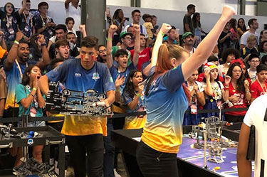 Equipes de robótica buscam vagas para competir fora do País
