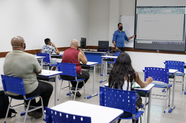 Sesi-DF abre 50 vagas gratuitas para EJA profissionalizante