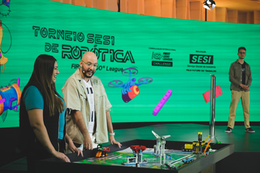 Sesi apresenta novas temporadas da FLL, FTC e F1 in Schools no Brasil