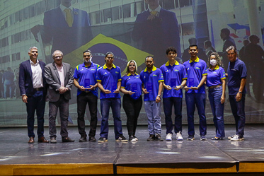 Sesi-DF e Senai-DF homenageiam participantes de competições internacionais e de jogos de trabalhadores