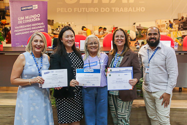 Conectados 60+ incentiva desenvolvimento e protagonismo de idosos